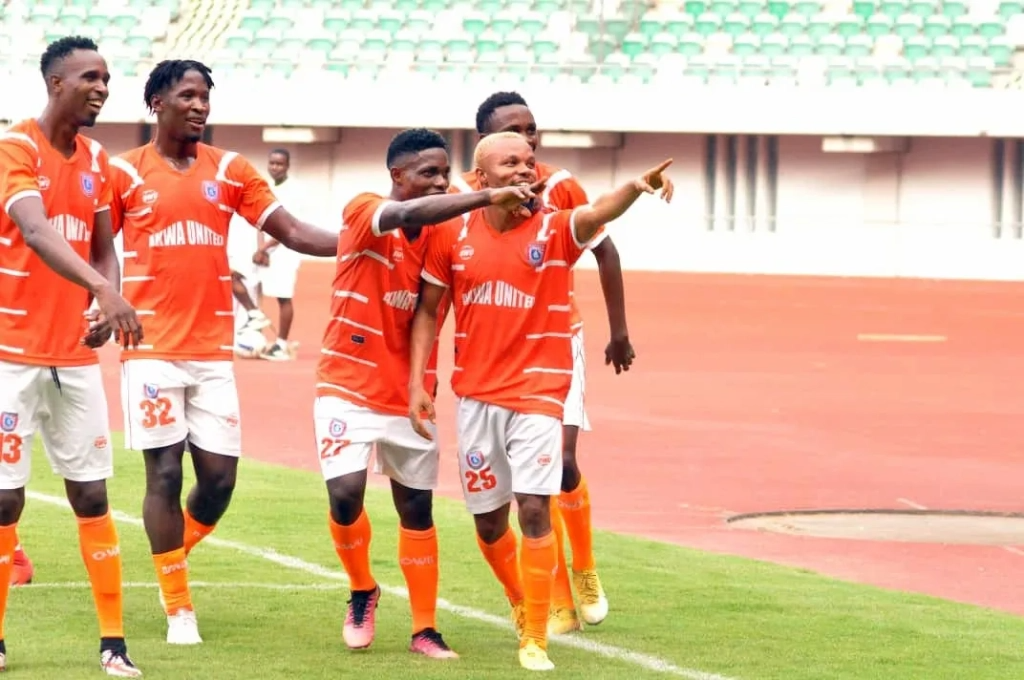 Akwa United stun Kwara 2-0, 10-man Abia Warriors beat Heartland